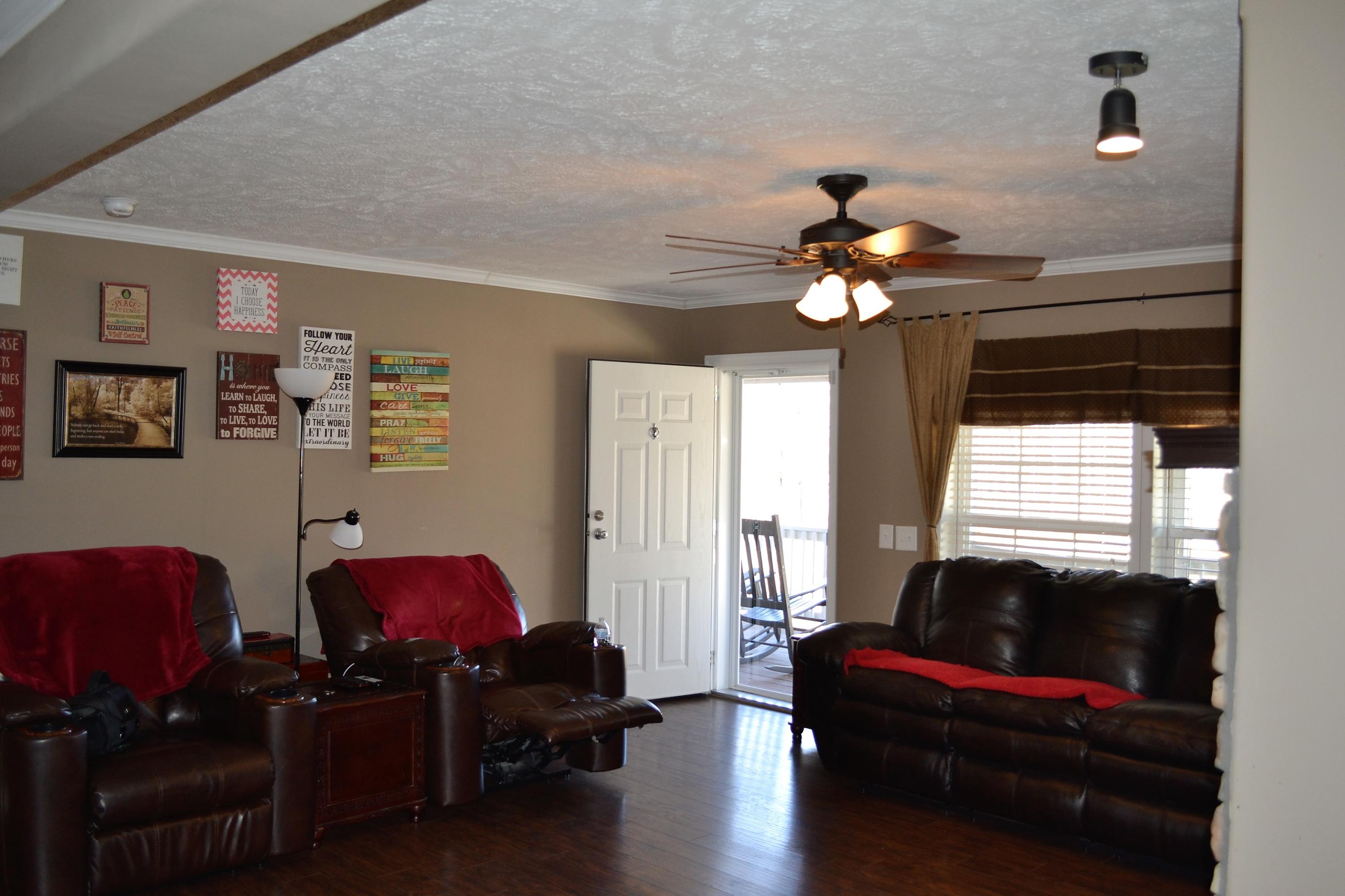 603 Tabletop Road Monterey, TN 38574 - Photo 5 of 40 From the hall