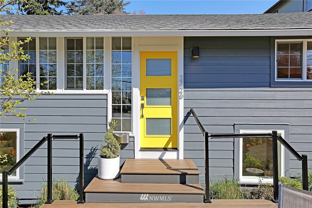 3726 Southwest Austin Street Seattle, WA 98126 - Photo 1 of 34 Gallery Image 1