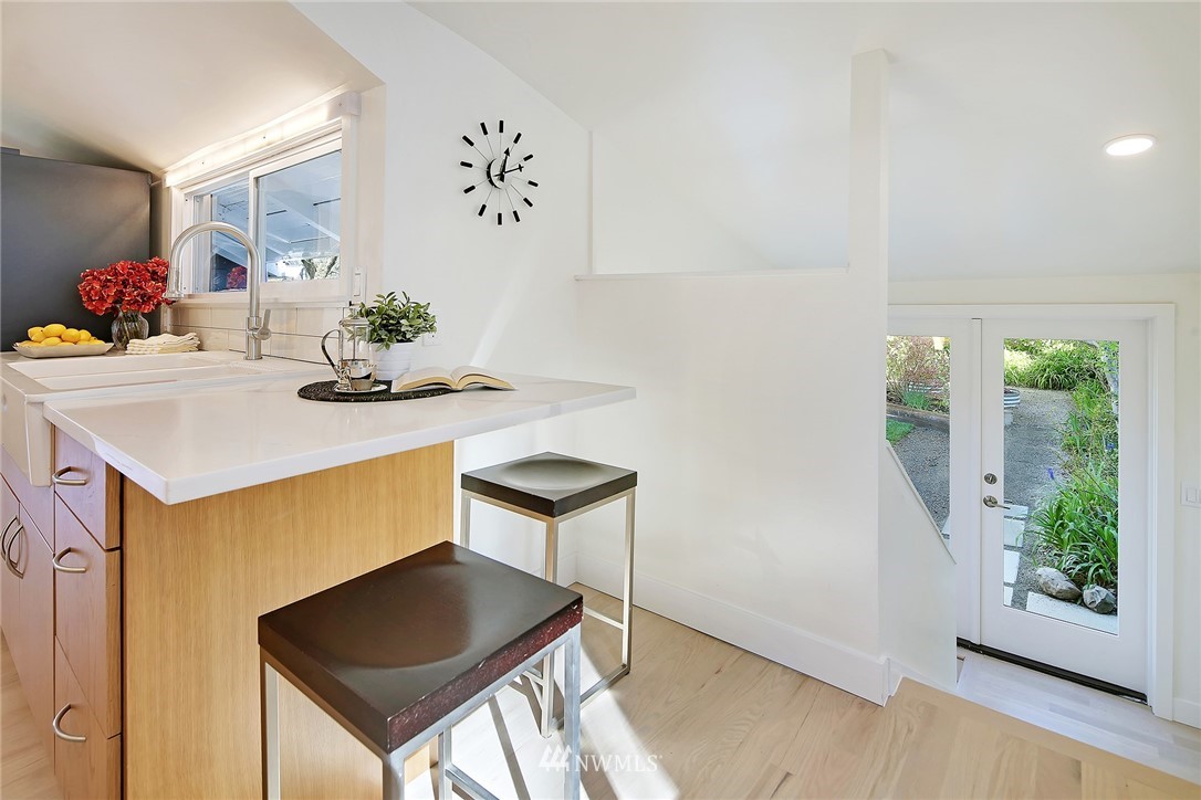 3726 Southwest Austin Street Seattle, WA 98126 - Photo 15 of 34 Gallery Image 15