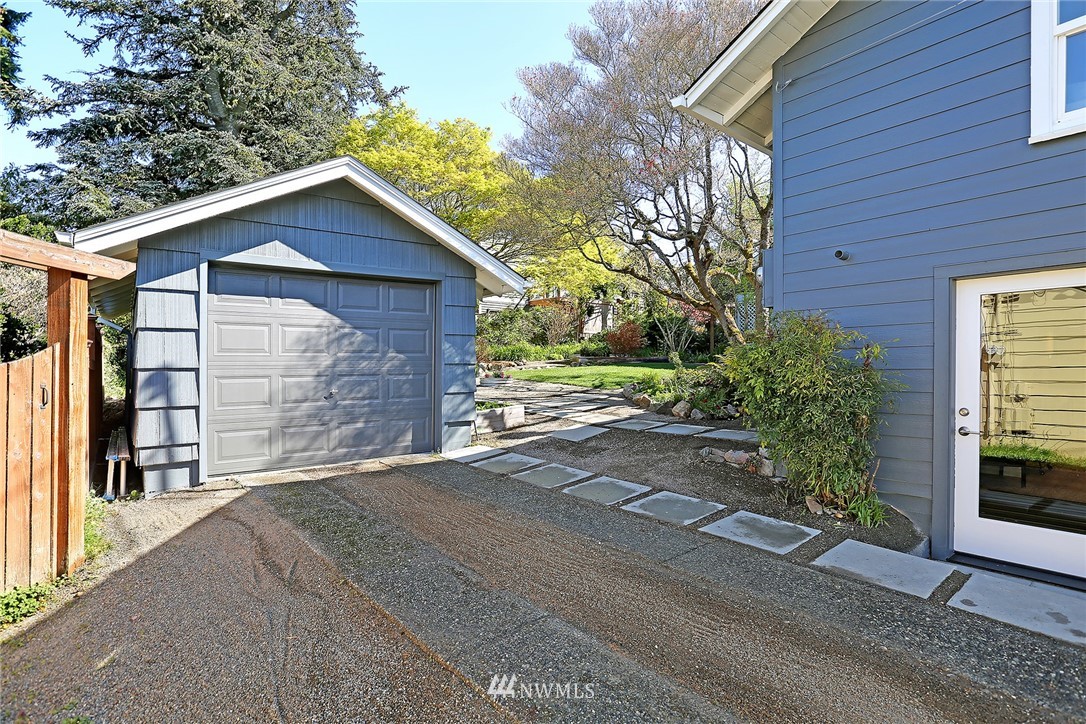 3726 Southwest Austin Street Seattle, WA 98126 - Photo 33 of 34 Gallery Image 33