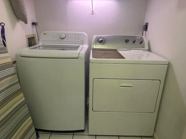 $449,000 | 7720 Stone Harbour Drive, Unit 1, Lake Worth, FL 33467