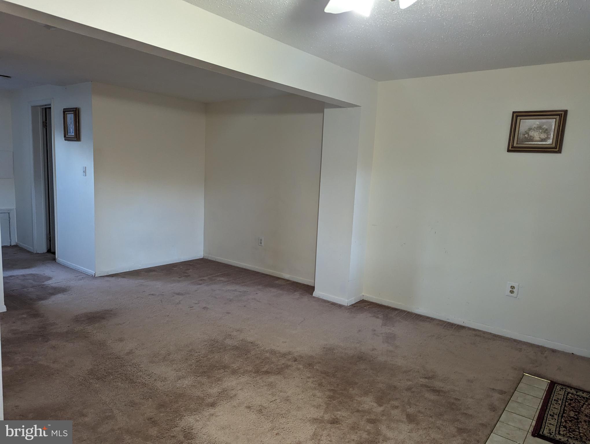 9119 Aspenpark Court Lorton, VA 22079 - Photo 23 of 32 a view of empty room