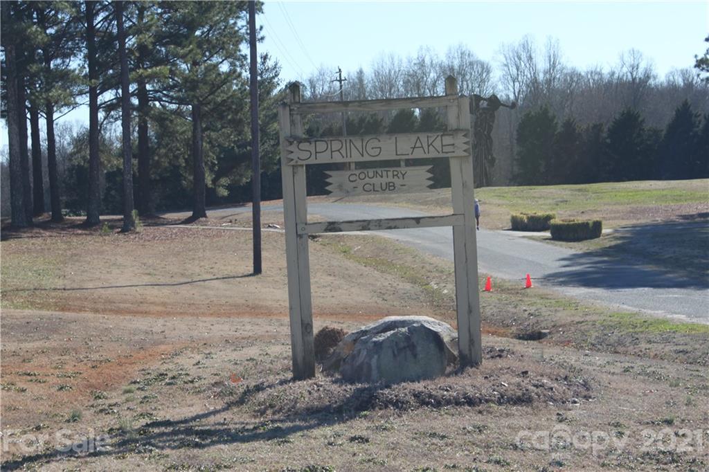 1367 Springlake Road York, SC 29745 - Photo 3 of 7 Gallery Image 3