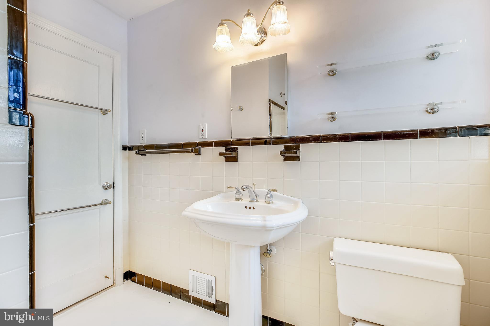 609 Olney Sandy Spring Road Sandy Spring, MD 20860 - Photo 14 of 75