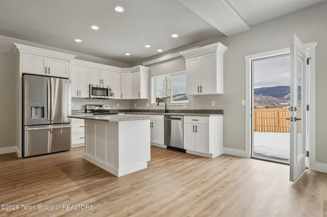 $715,000 | 211 East Birch Street, Unit 1, Victor, ID 83455