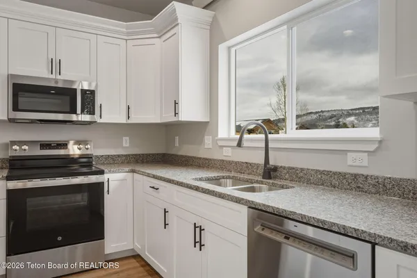 $715,000 | 211 East Birch Street, Unit 1, Victor, ID 83455