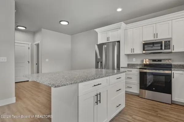 $715,000 | 211 East Birch Street, Unit 1, Victor, ID 83455