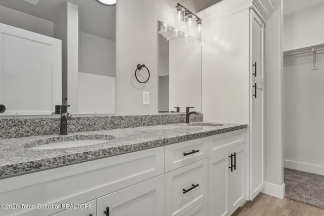 $715,000 | 211 East Birch Street, Unit 1, Victor, ID 83455