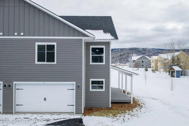 $715,000 | 211 East Birch Street, Unit 1, Victor, ID 83455