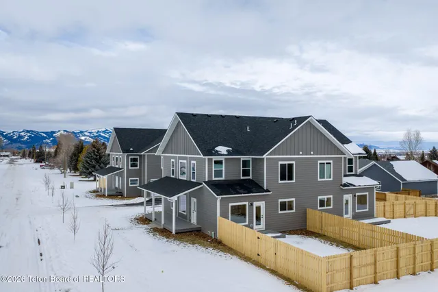 $715,000 | 211 East Birch Street, Unit 1, Victor, ID 83455