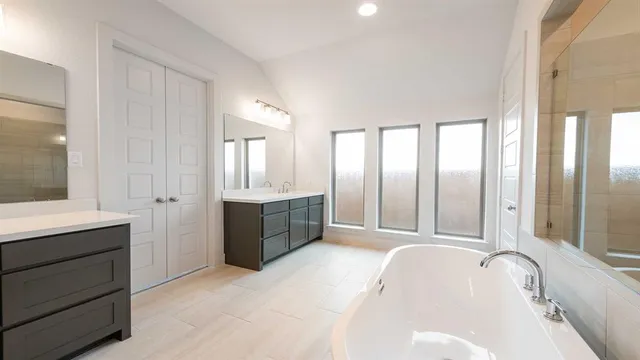 $574,900 | 816 Reedgrass Trail, Waxahachie, TX 75165