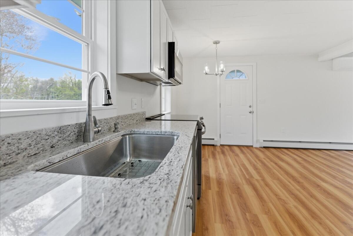 848 Whitefield Road Pittston, ME 04345 - Photo 12 of 47 17 28-DSC03844
