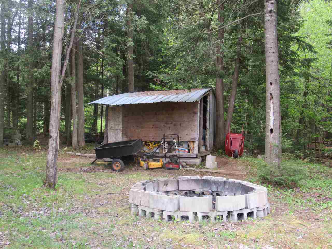 4698 Loop Road Troy, VT 05874 - Photo 11 of 26