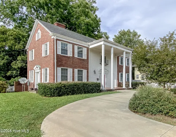 $319,000 | 506 West Church Street, Elizabeth City, NC 27909