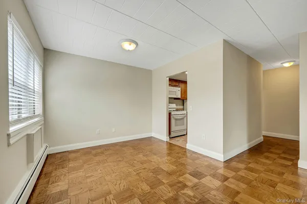 $2,500 | 2 Park Avenue, Unit 1B, Eastchester, NY 10709