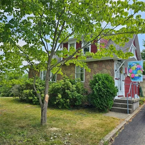 $240,000 | 208 Center Street, New Brighton, PA 15066