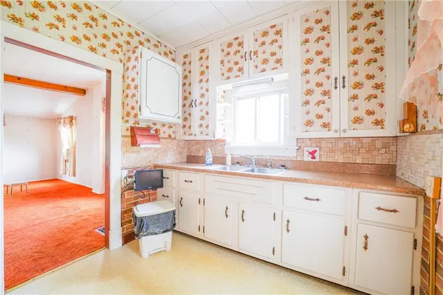 $240,000 | 208 Center Street, New Brighton, PA 15066