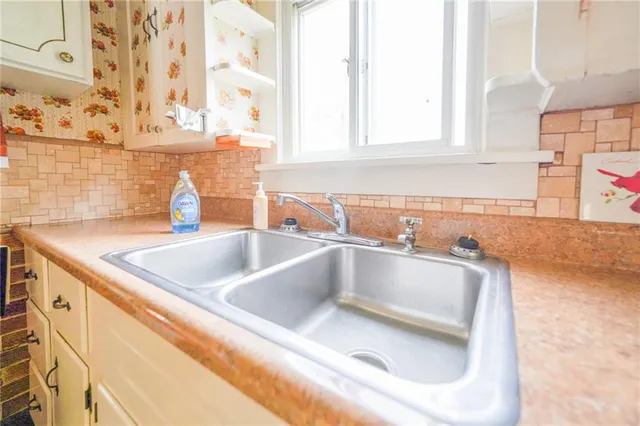 $240,000 | 208 Center Street, New Brighton, PA 15066