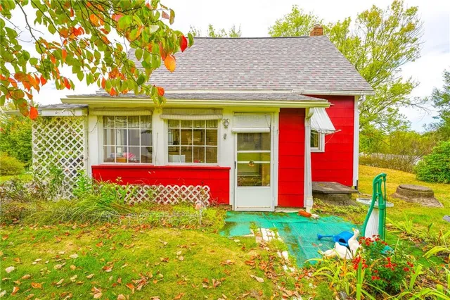 $240,000 | 208 Center Street, New Brighton, PA 15066