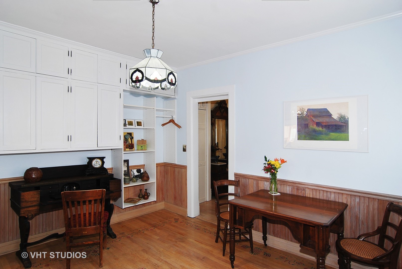 145 Woodside Road Riverside, IL 60546 - Photo 8 of 26 a view of a dining room with furniture