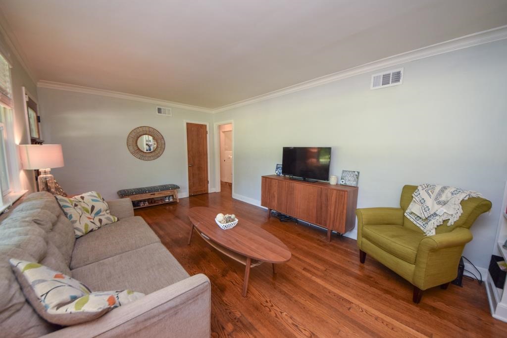 4736 Kaye Road Memphis, TN 38117 - Photo 4 of 25