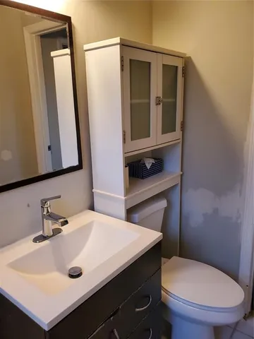 $414,900 | 811 South Broadway, Lantana, FL 33462