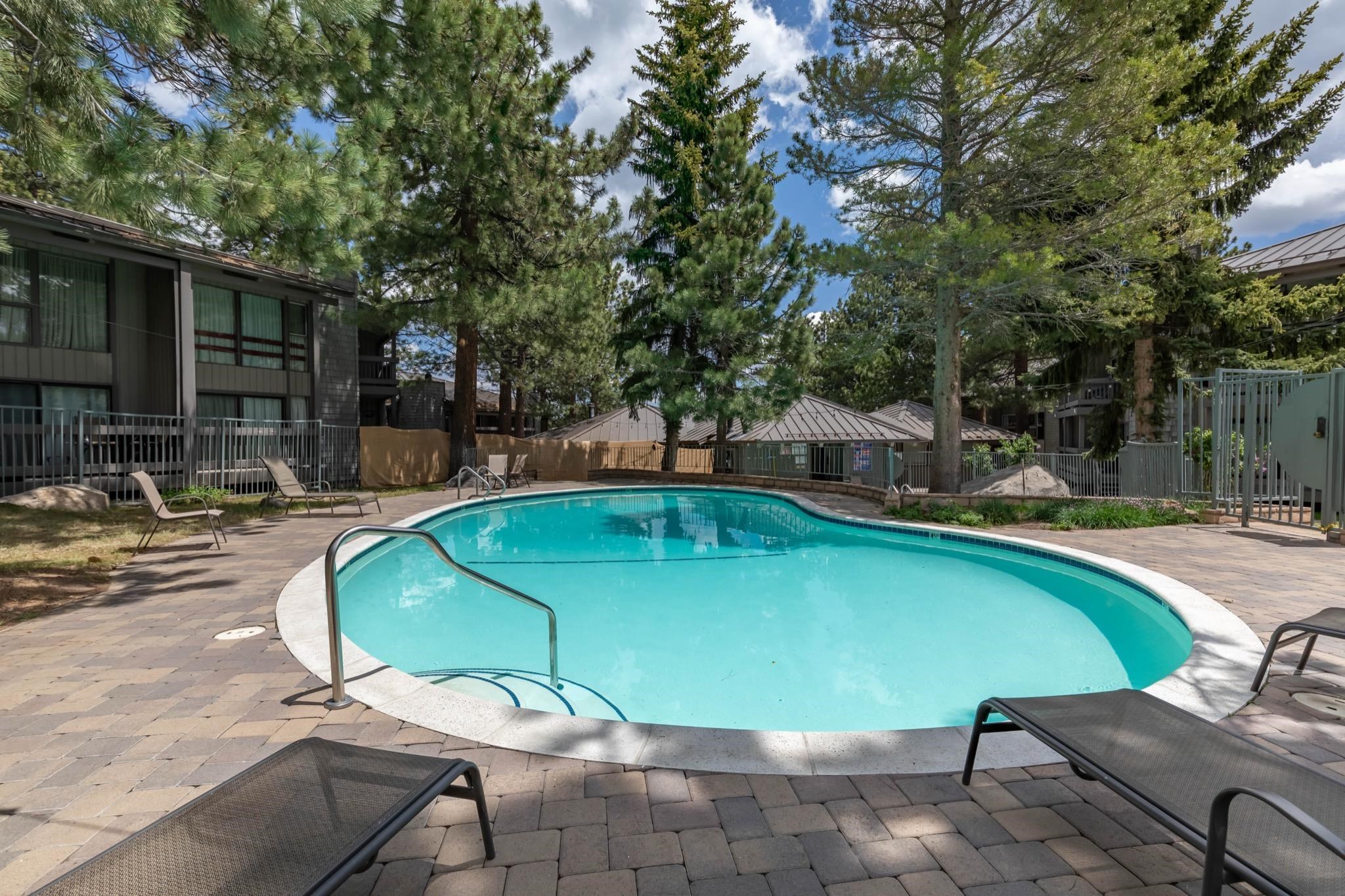286 Old Mammoth Road, Unit 37 Mammoth Lakes, CA 93546 - Photo 31 of 33 Community pool featuring a patio area