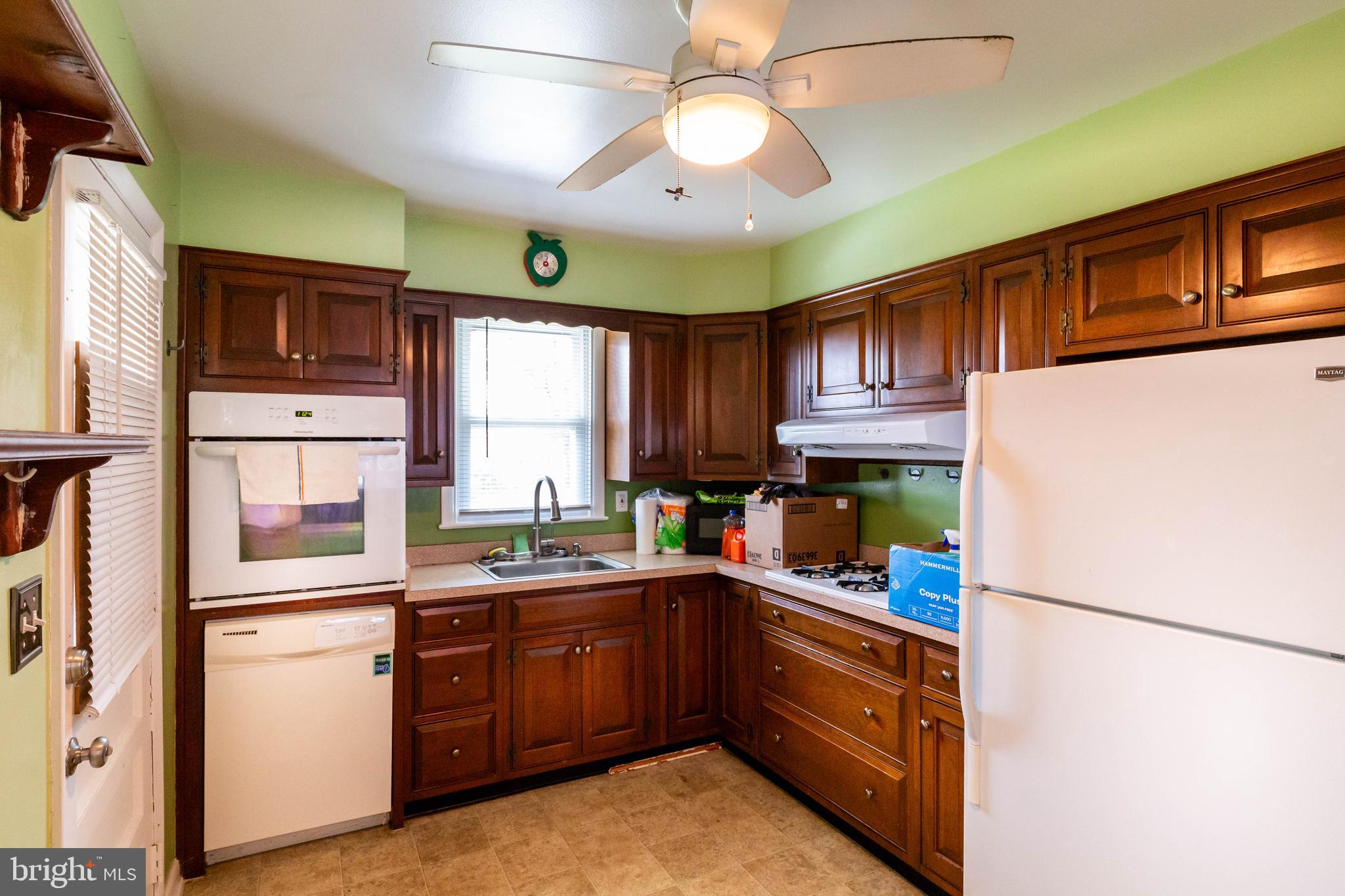 2403 Harwood Road Baltimore, MD 21234 - Photo 15 of 44 Gallery Image 15