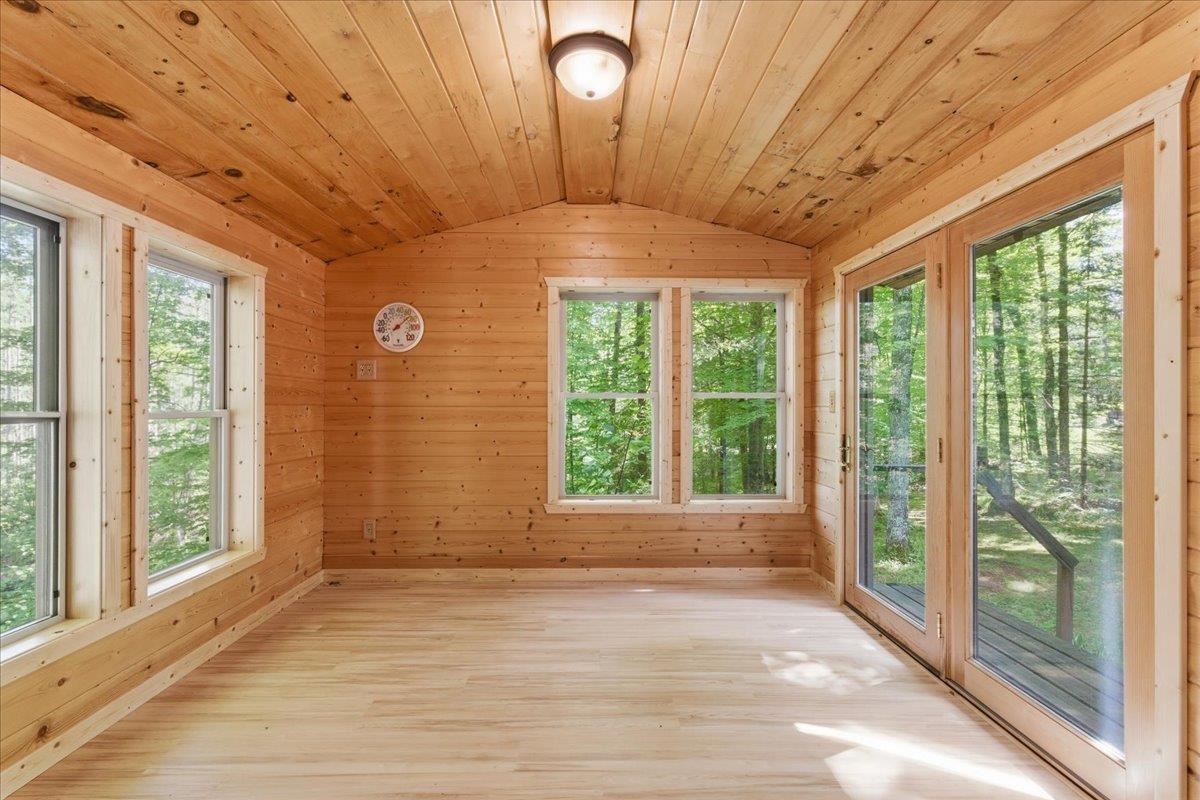 14754 North McComb Lake Road Mountain, WI 54149 - Photo 26 of 82