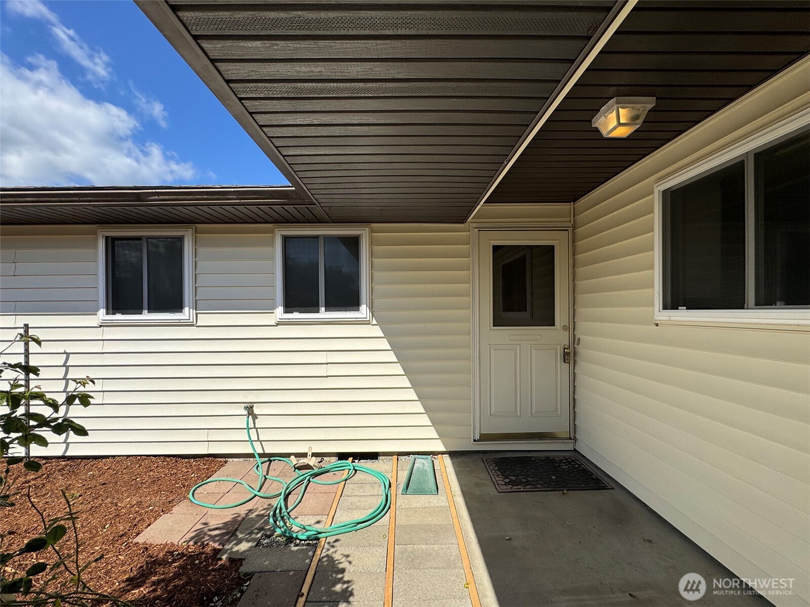 41 McLaughlin Road Sequim, WA 98382 - Photo 4 of 40