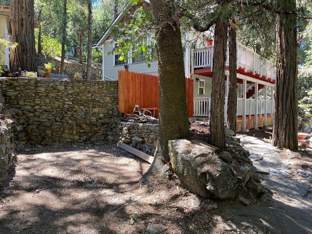 23330 Brookside Road Crestline, CA 92325 - Photo 32 of 42 Gallery Image 32