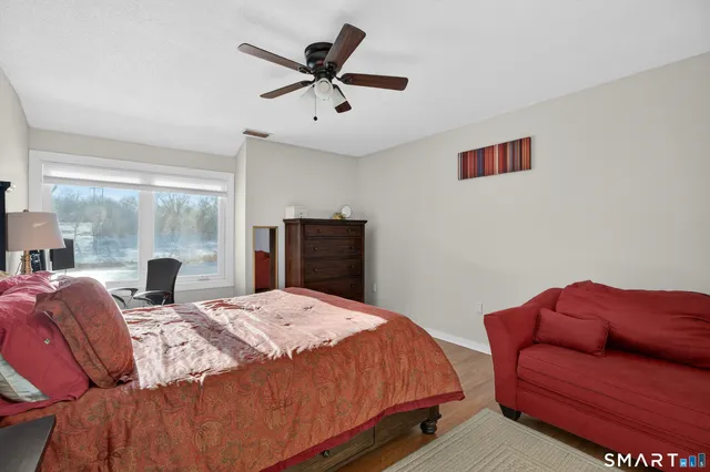 $305,000 | 10 Pilgrims Harbor, Unit C, Wallingford, CT 06492