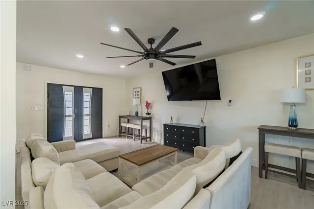 $799,000 | 3080 Garnet Court, Las Vegas, NV 89121