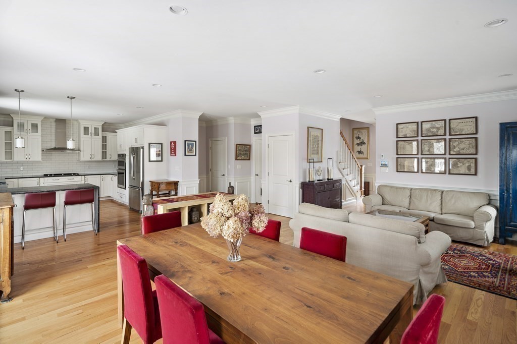 111 College Farm Road Waltham, MA 02451 - Photo 6 of 28 Gallery Image 6