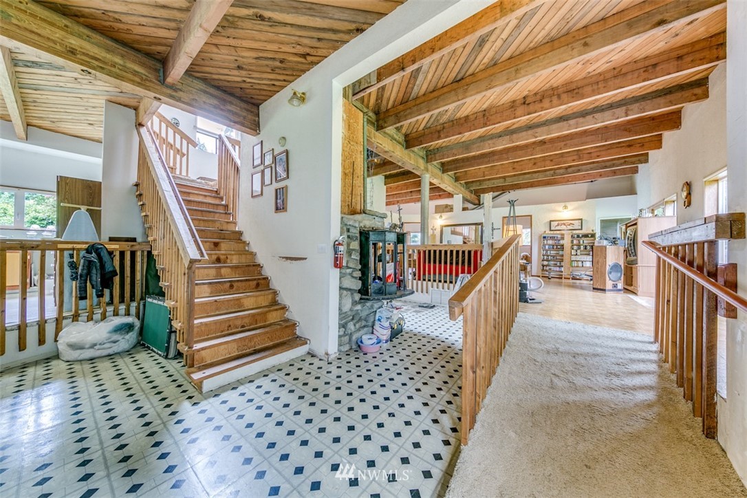 153 Hauk Road Port Angeles, WA 98362 - Photo 5 of 40 Gallery Image 5