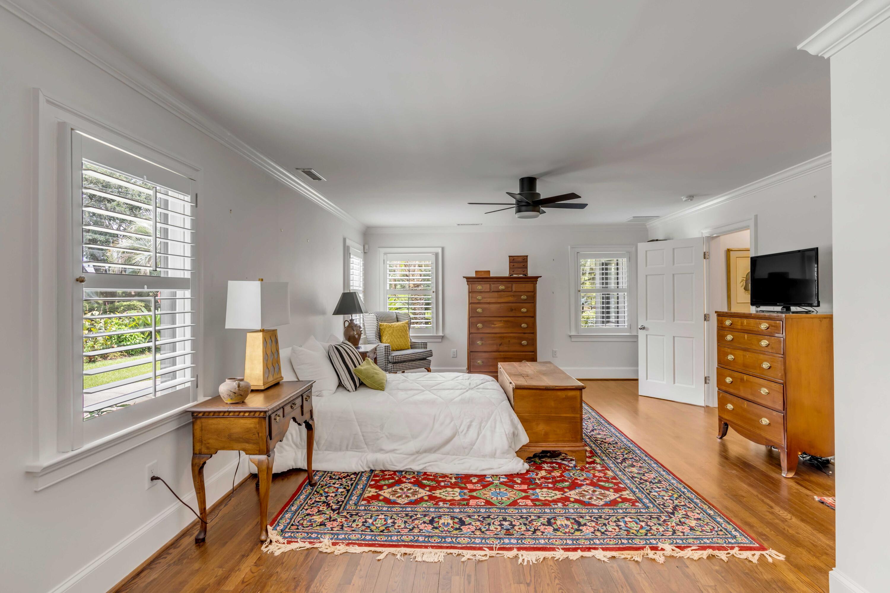 121 Old Point Road Charleston, SC 29412 - Photo 15 of 22 DSC04744