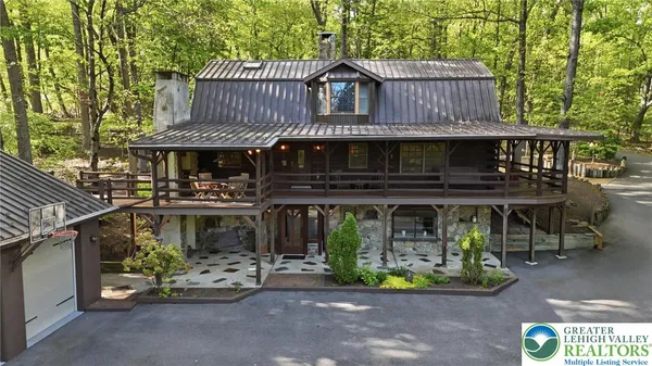$779,000 | 2244 Springtown Hill Road, Hellertown, PA 18055