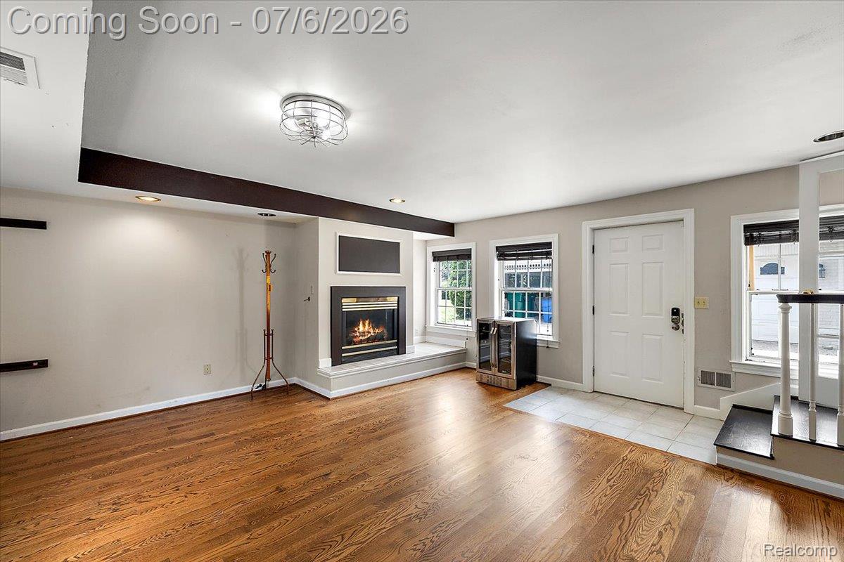 1051 Devonshire Road Grosse Pointe, MI 48230 - Photo 16 of 98 064-1051 Devonshire-63.jpg