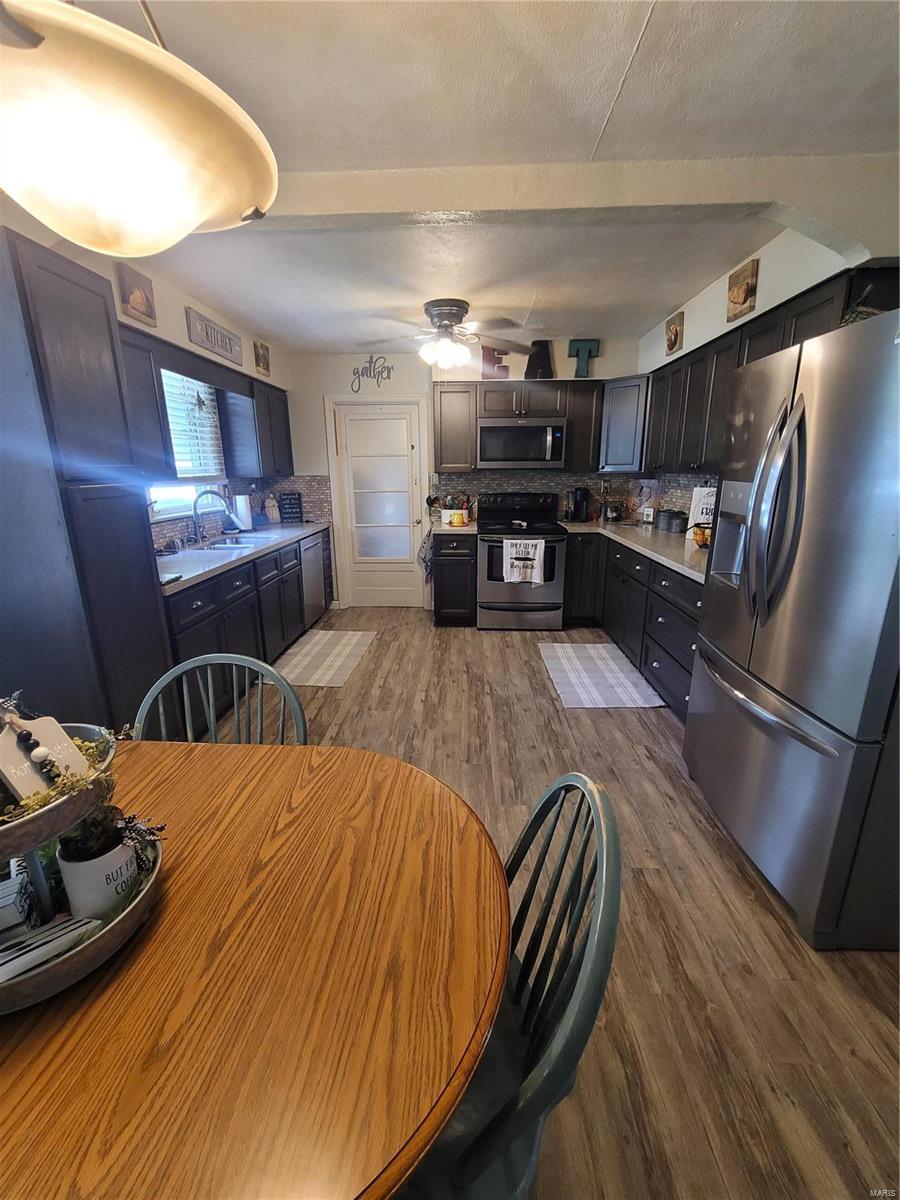 1005 North James Street Sparta, IL 62286 - Photo 11 of 34
