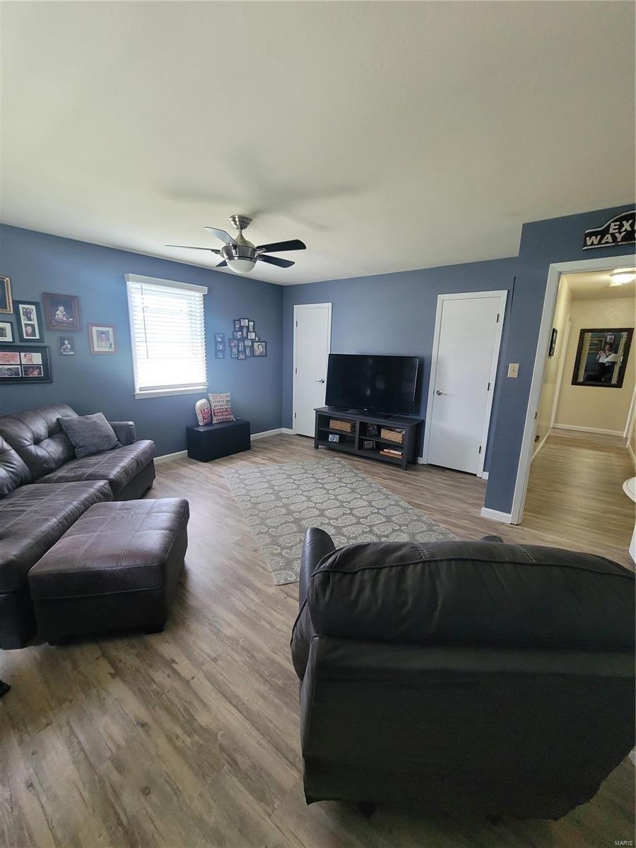 1005 North James Street Sparta, IL 62286 - Photo 23 of 34