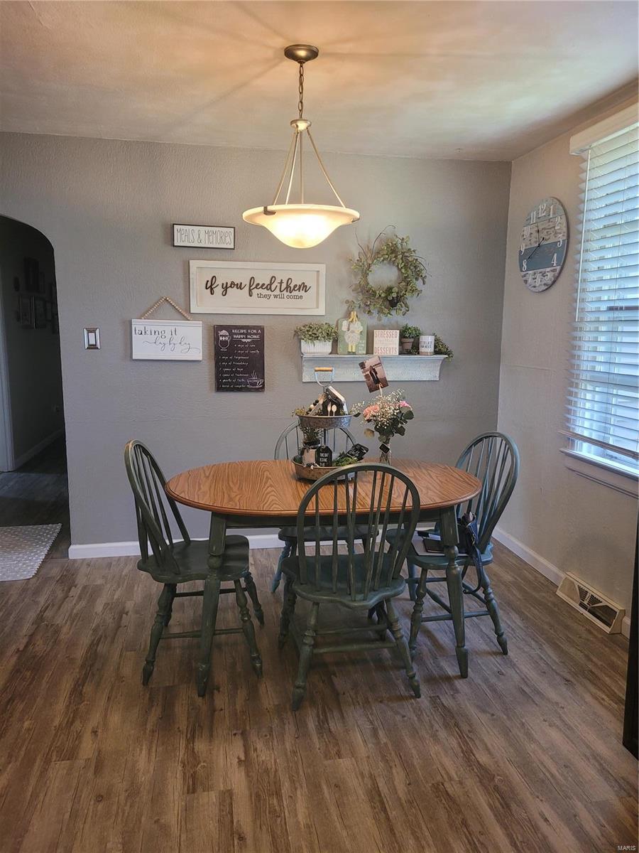 1005 North James Street Sparta, IL 62286 - Photo 10 of 34
