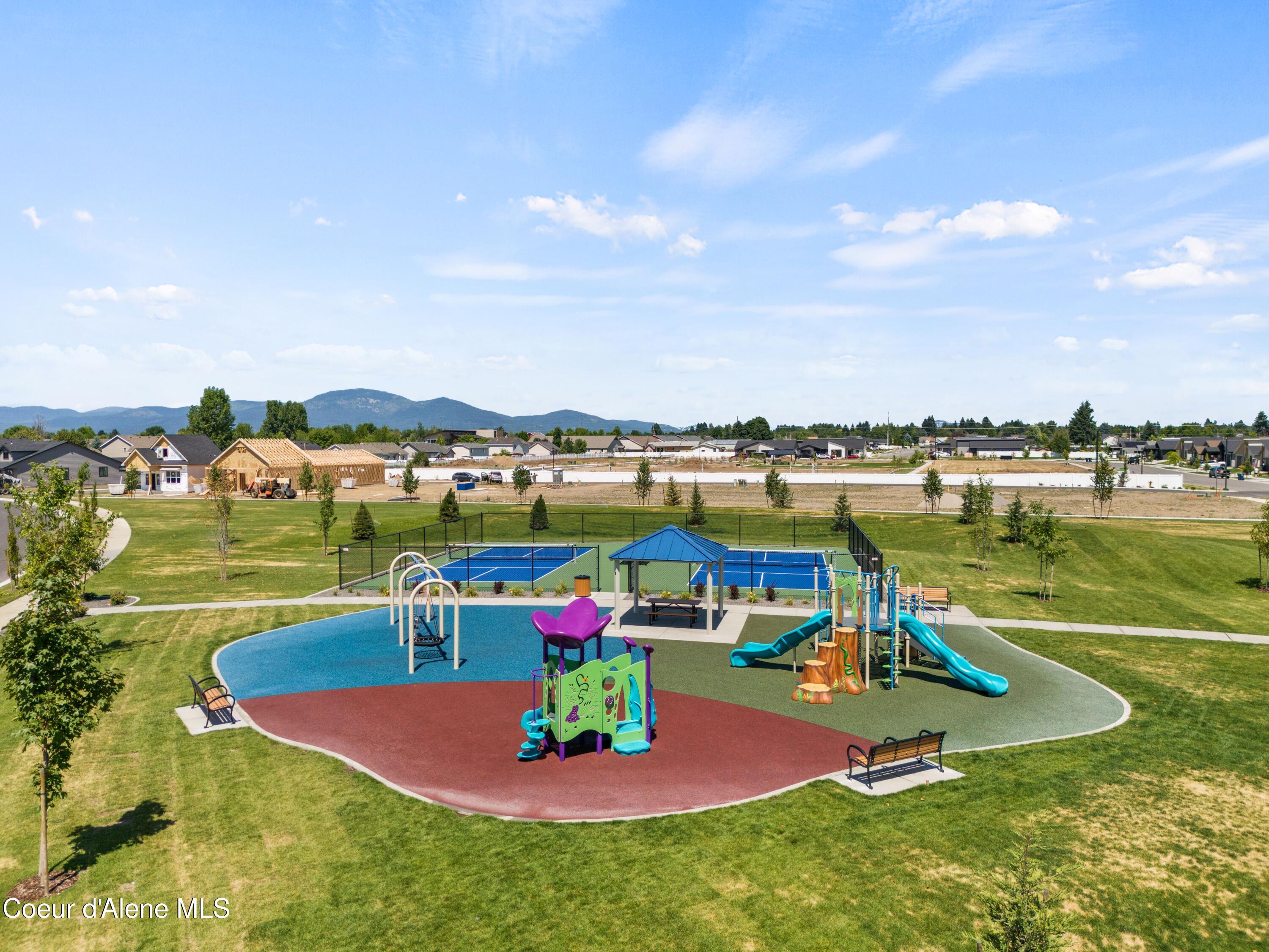 2618 West Victor Loop Coeur D'Alene, ID 83815 - Photo 38 of 41 7 - CDA