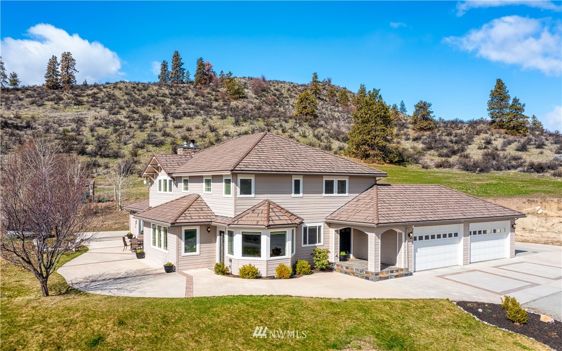 955 Klate Road Manson, WA 98831 - Photo 6 of 40 Gallery Image 6