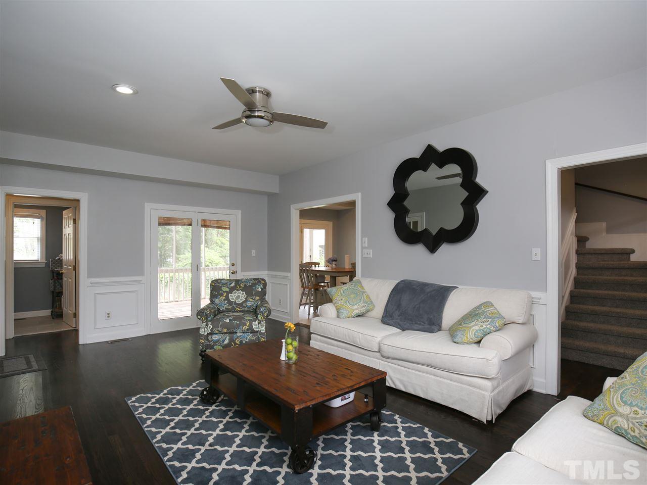 2116 Osprey Circle Raleigh, NC 27615 - Photo 4 of 25 Spacious family room with lots of natural light