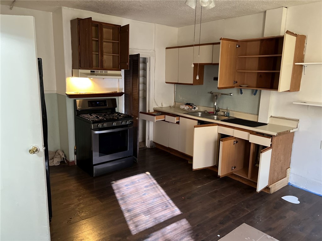 635 Park Avenue Woonsocket, RI 02895 - Photo 19 of 27