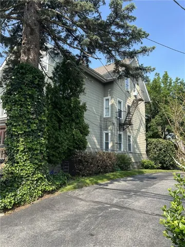 $579,900 | 635 Park Avenue, Woonsocket, RI 02895