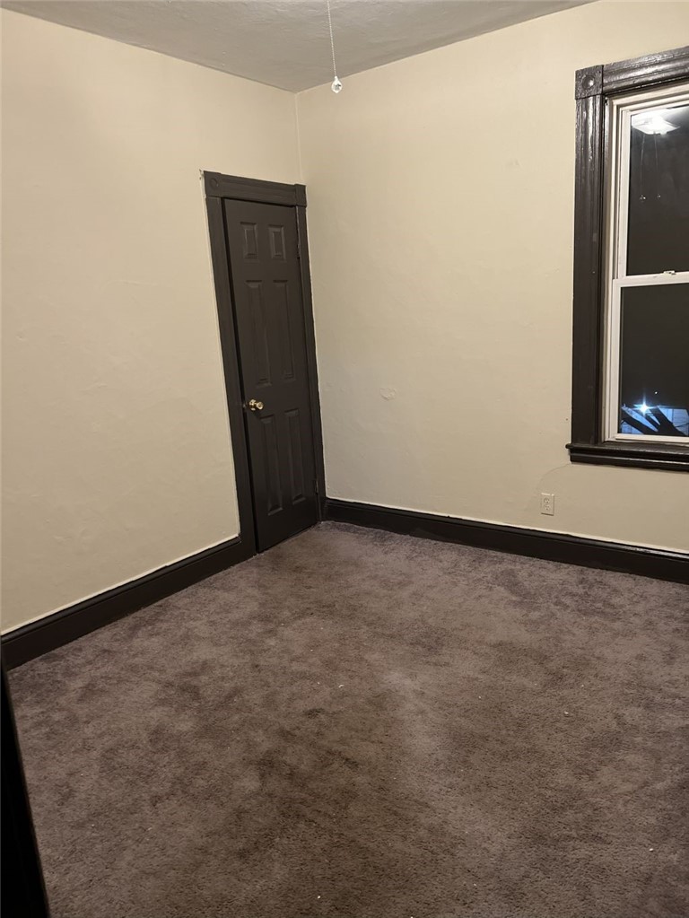 635 Park Avenue Woonsocket, RI 02895 - Photo 10 of 22