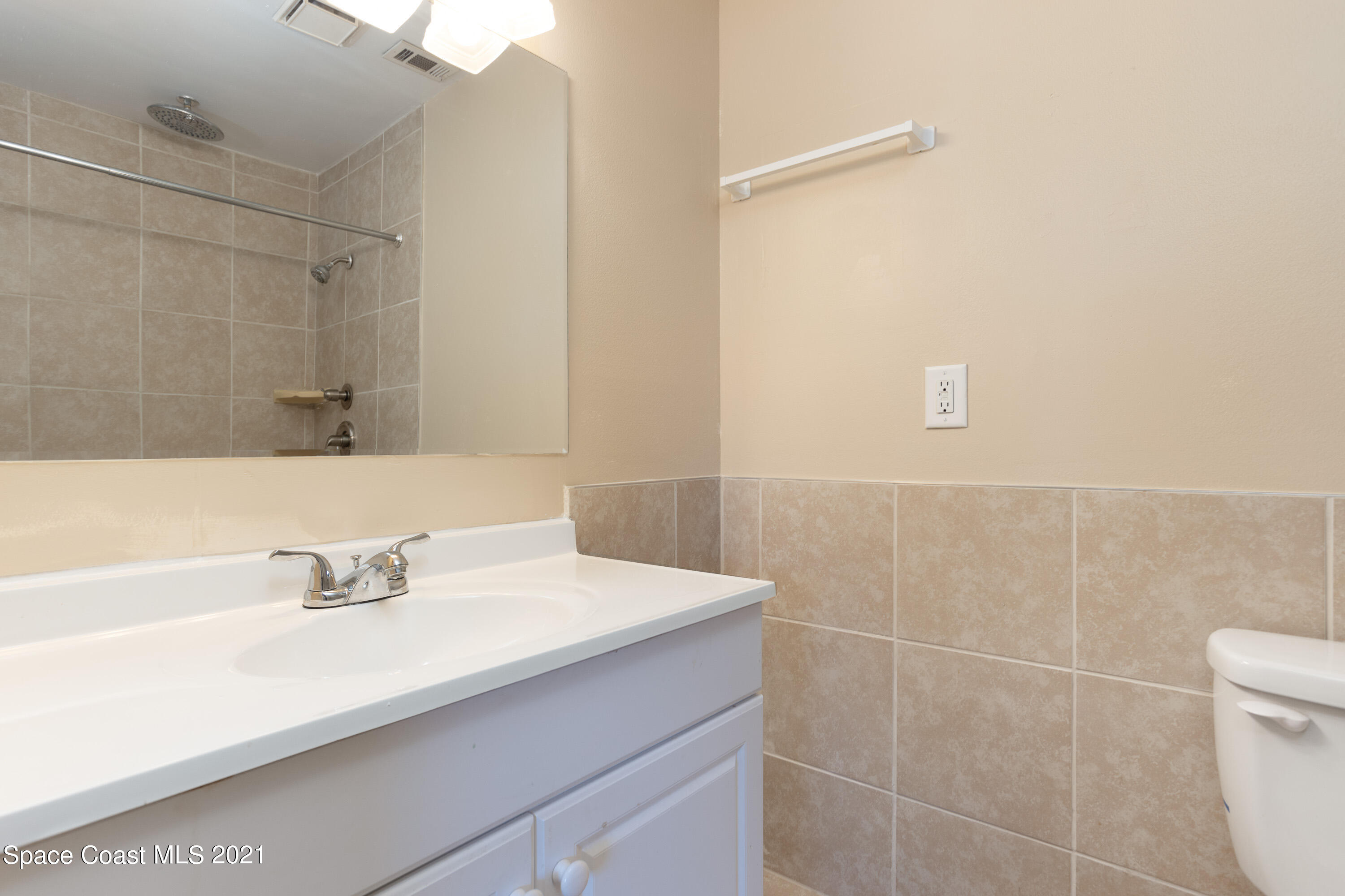 5649 Jamaica Road Cocoa, FL 32927 - Photo 9 of 22 13- 5649 Jamaica Rd