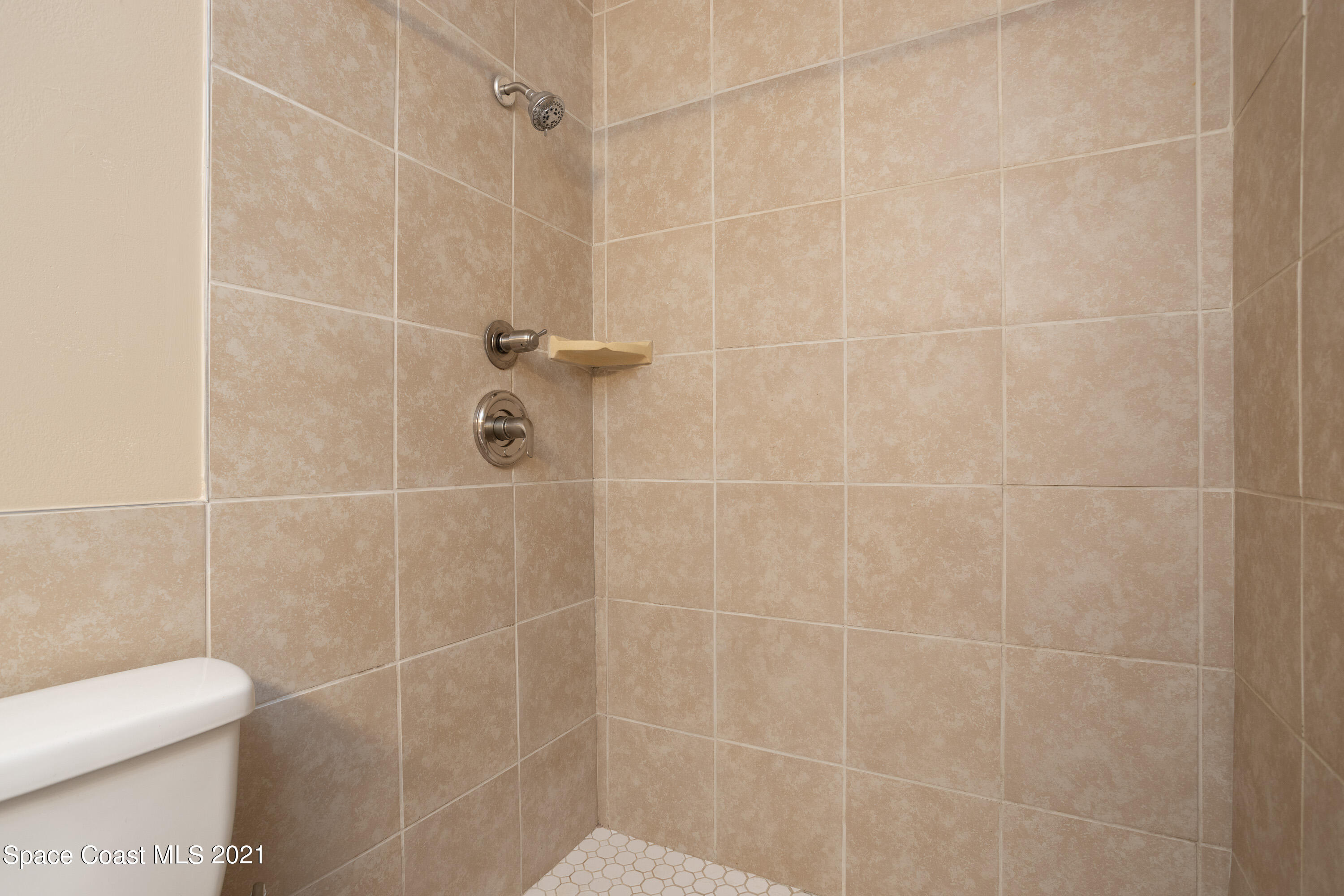 5649 Jamaica Road Cocoa, FL 32927 - Photo 10 of 22 14- 5649 Jamaica Rd