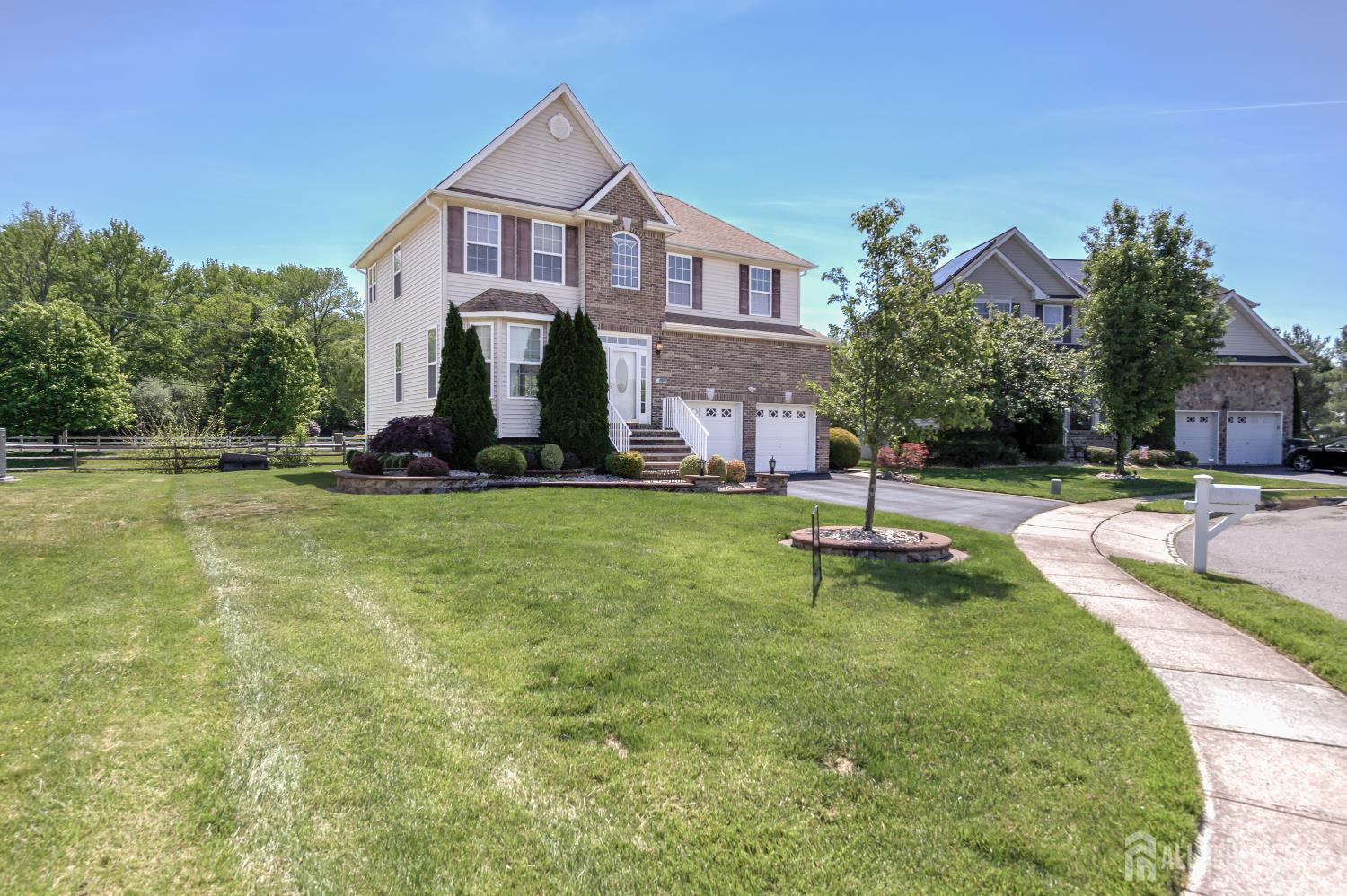 32 Carnation Road Monroe Township, NJ 08831 - Photo 3 of 42